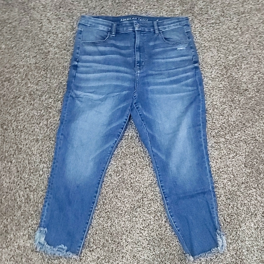 16 Short American Eagle Curvy Super Hi Rise Jegging Artist's Crop, Distressed